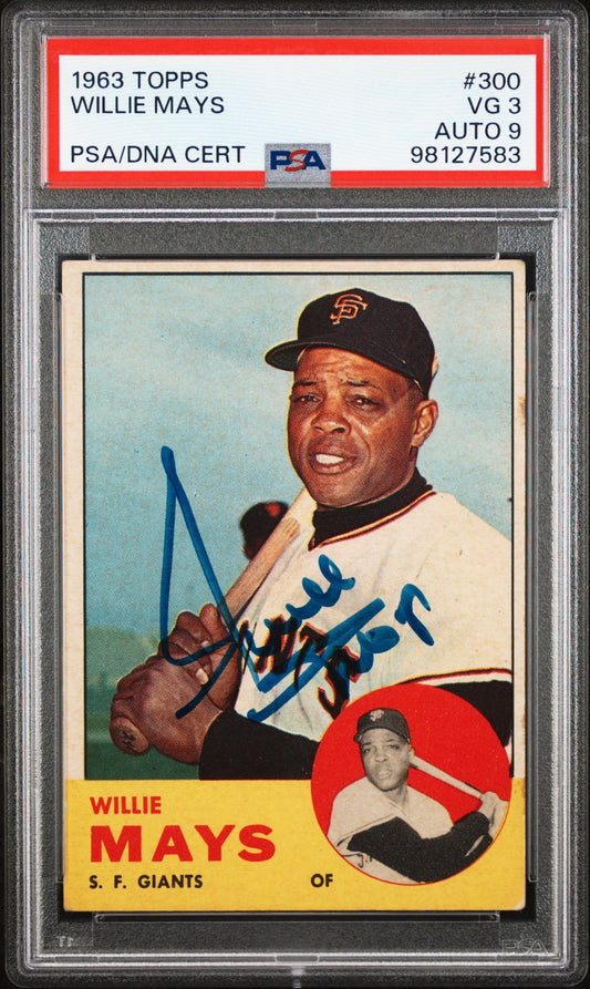 1963 TOPPS WILLIE MAYS #300 PSA/DNA 3 AUTO 9