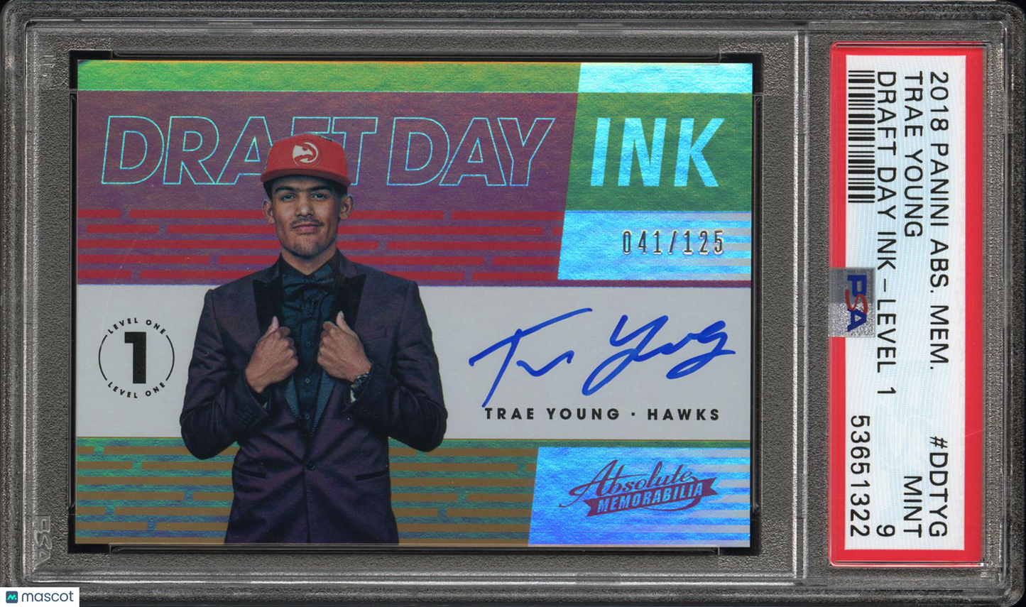 2018 Panini Absolute Memorabilia Draft Day Ink Trae Young #DDTYG Level 1 041/125 PSA 9